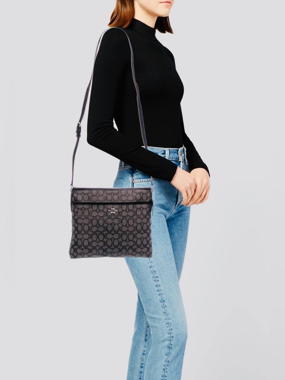 COACH F58285🩶🖤BLACK AND GRAY🖤🩶SIGNATURE JACQUARD FILE CROSSBODY BAG 🌟EUC🌟 - Picture 3 of 17